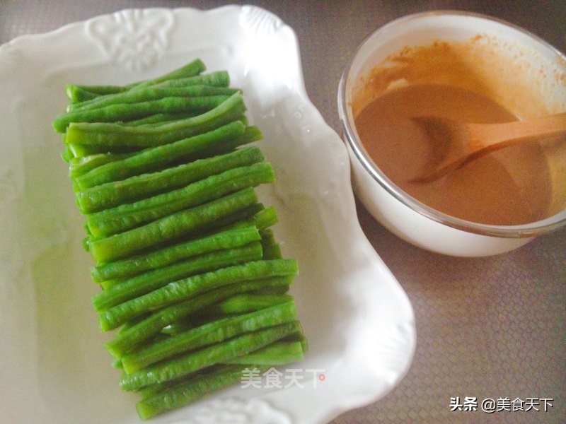 豇豆怎样做既可以当饭又可以当菜,家常豇豆的做法配什么更好吃