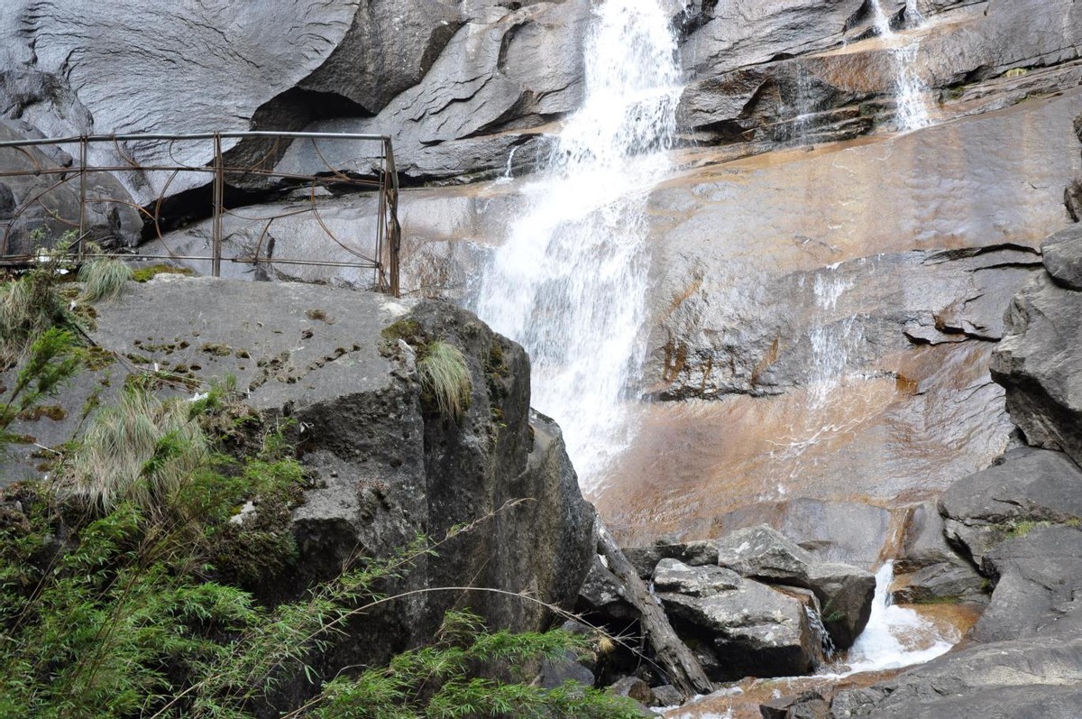 林芝旅游攻略在318国道,林芝318人间仙境
