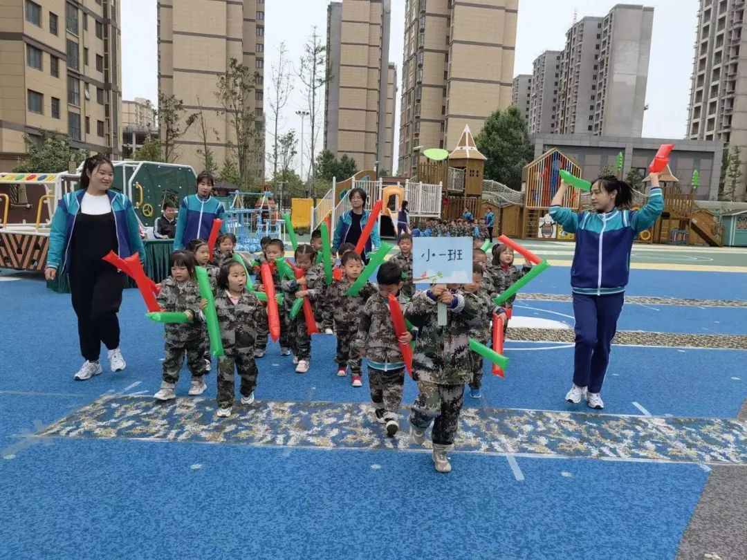童心系国防共筑强军梦—郑东新区龙翔第四幼儿园春季亲子运动会