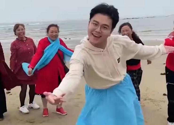 年轻人去夕阳红旅游团,夕阳红旅游团去杭州