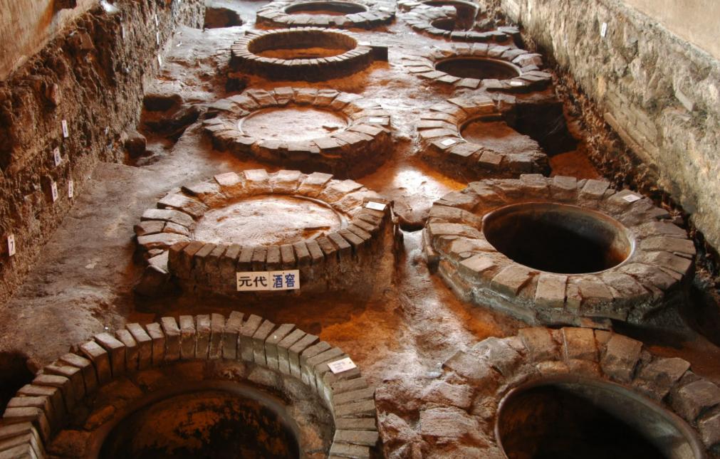 江西人本地都喝啥四特酒,喝酒就喝江西四特名酒