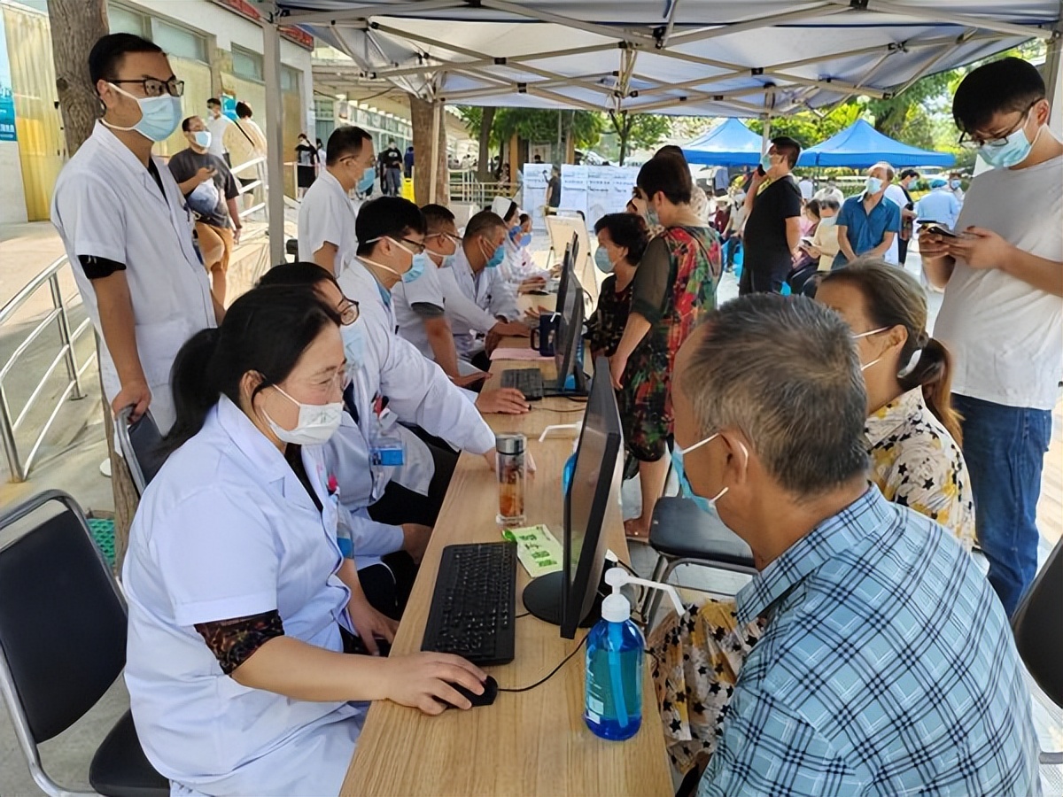 肺癌防治筛查先行,郑州市开展免费肺癌筛查