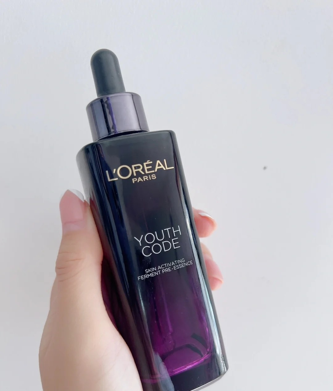 好用的大牌护肤品推荐sk2小灯泡,sk2和雅诗兰黛小棕瓶精华哪个好