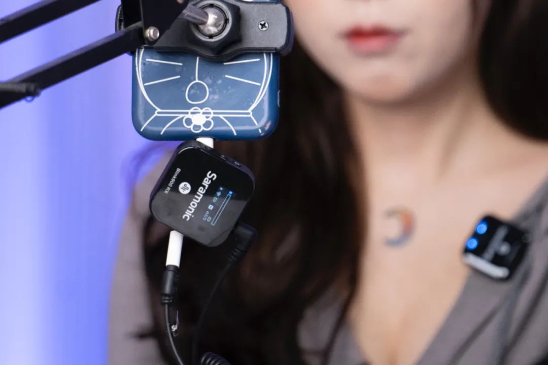 小型移动麦克风推荐,无线一拖二手持麦克风推荐