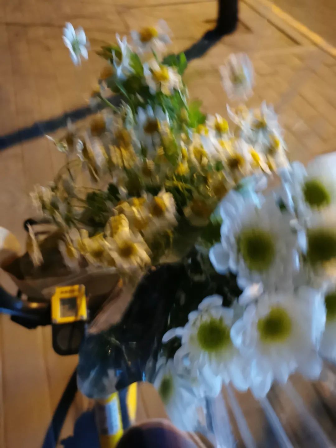 决定离婚的那一刻我释怀了说说,决定离婚前一晚她发了一条朋友圈