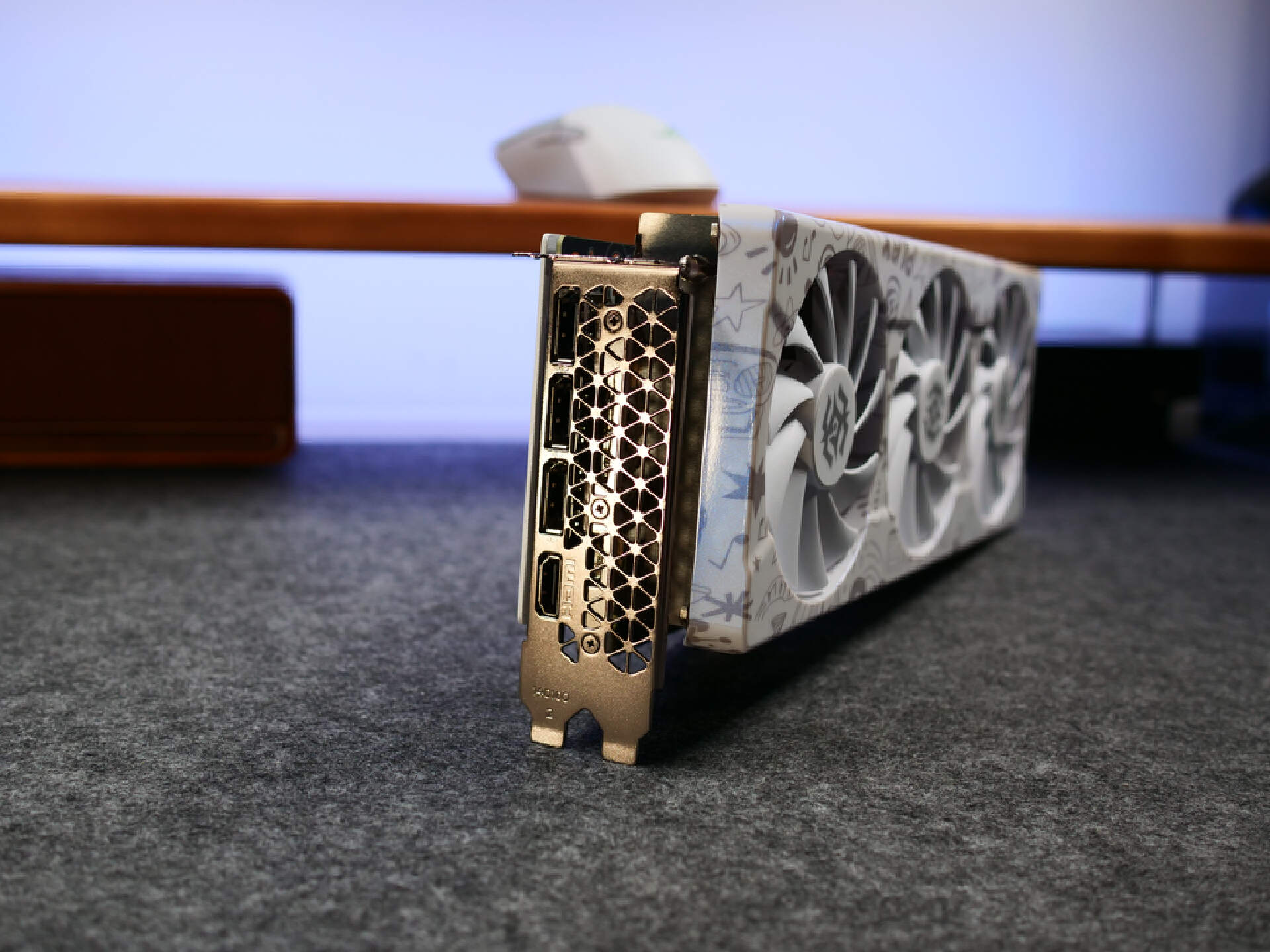 华硕gt502机箱教学,华硕tuf502弹药库机箱装机视频