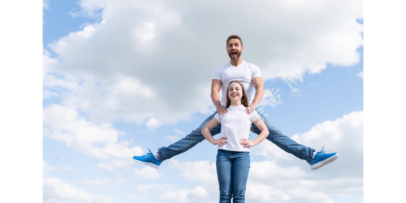 儿子拿20万离家出走,25岁儿子拿了4万块离家出走了