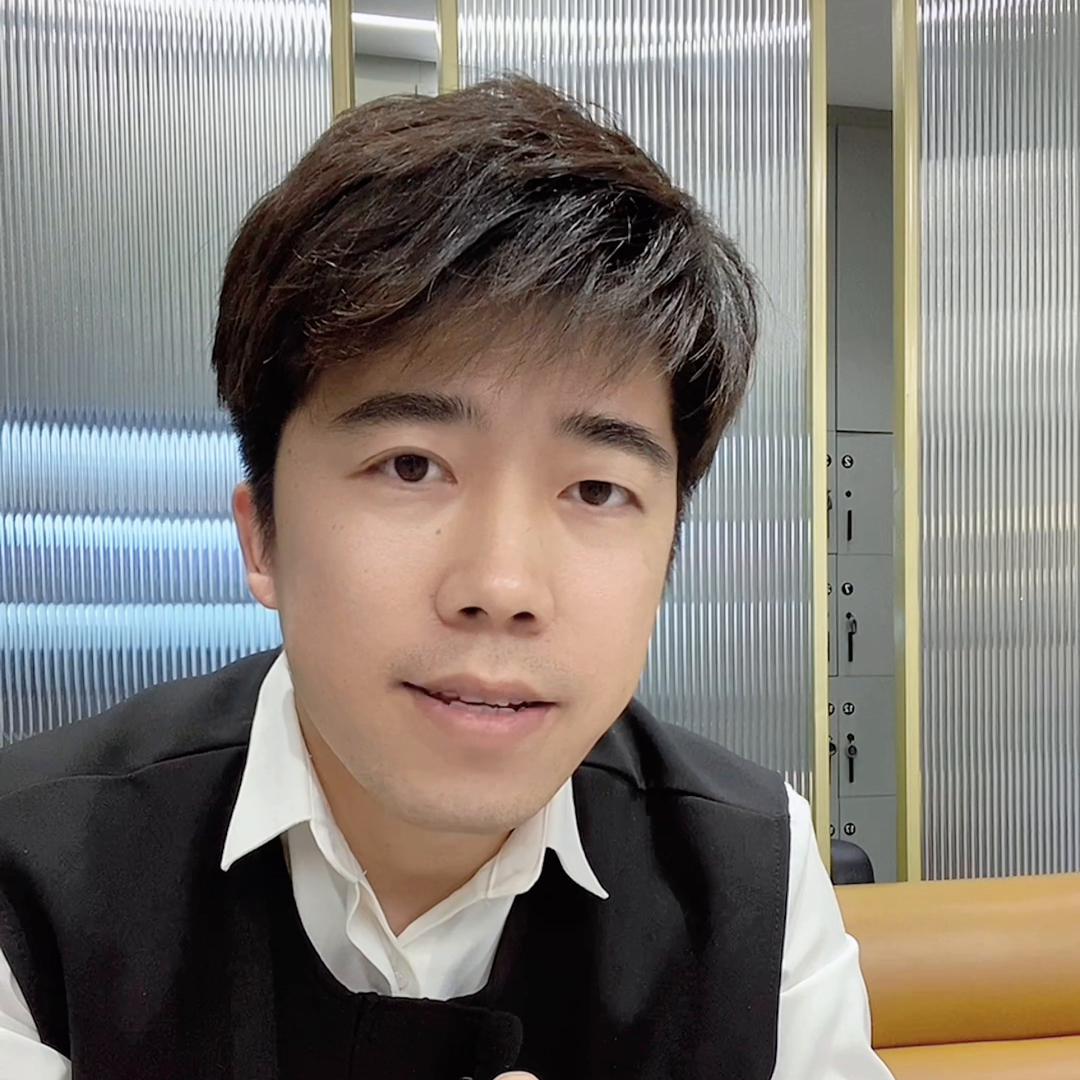 方形脸适合发型男生烫发,方形脸发型分析