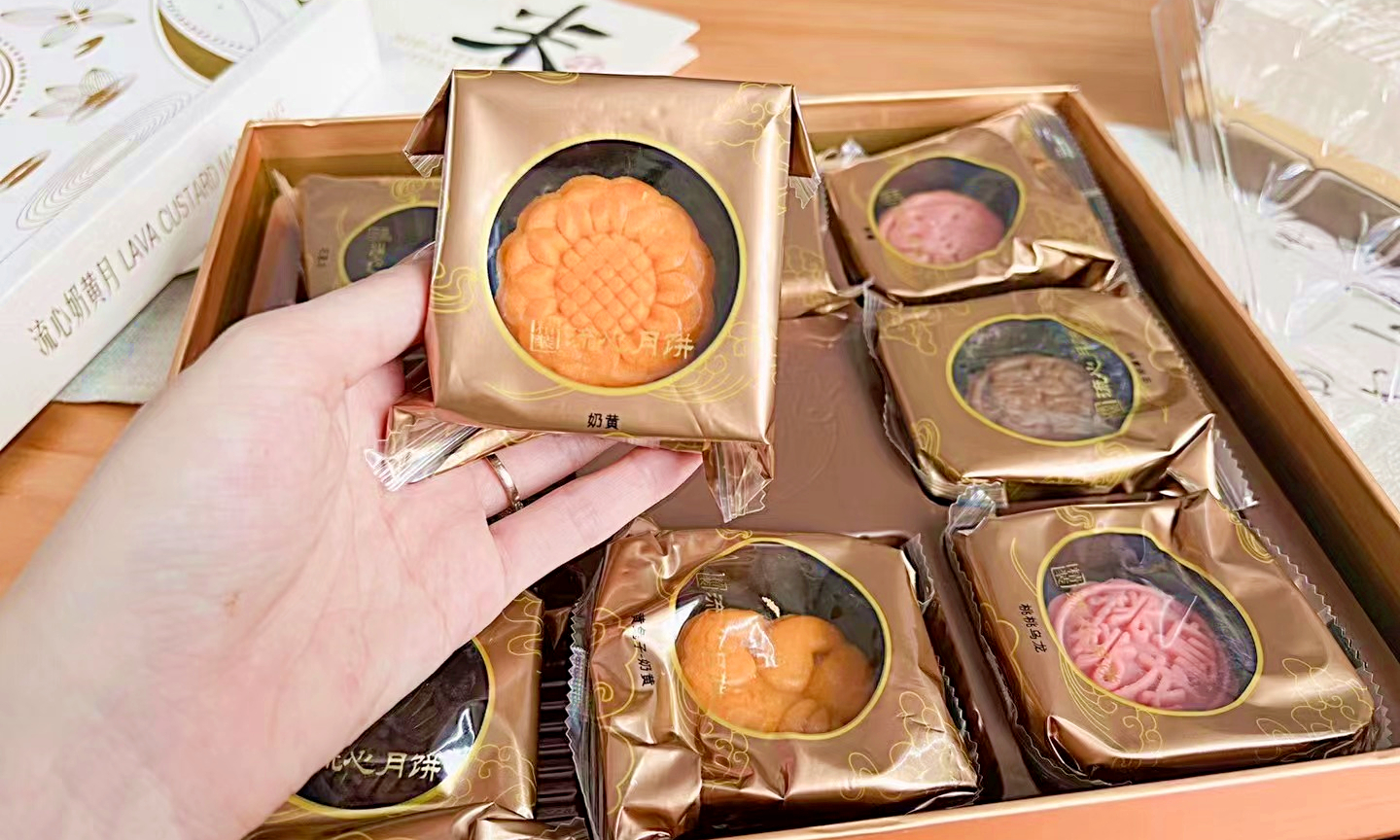 中秋节什么月饼不能买,中秋月饼购买时注意细节