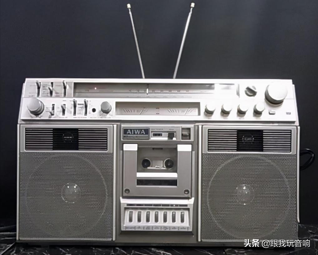 爱华AIWACS-90X经典双UV表单卡收录机