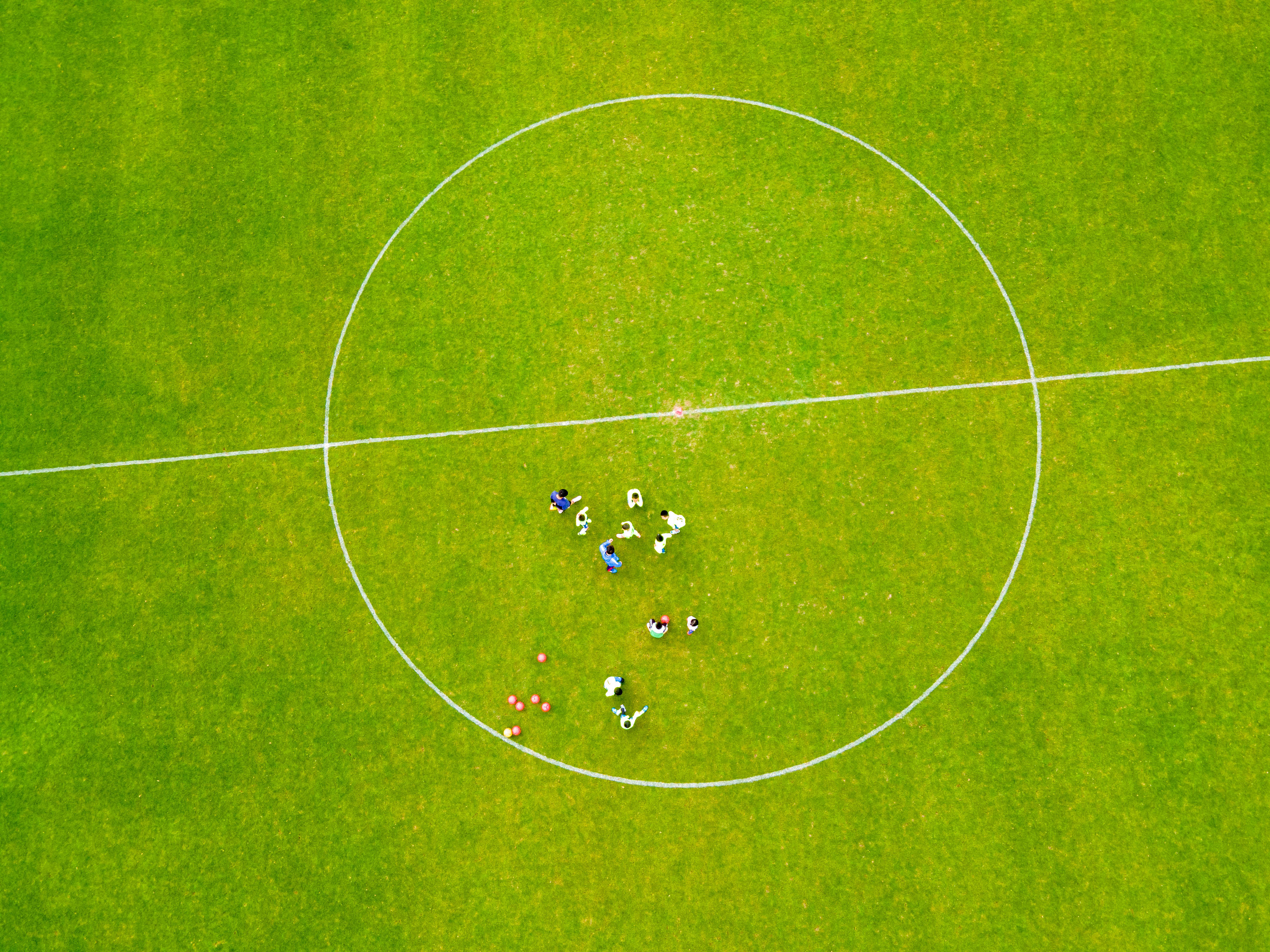 足球夏令营有哪些活动,足球为主题的夏令营