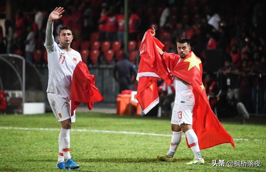 国足锋霸归化成功,国足归化锋霸艾克森