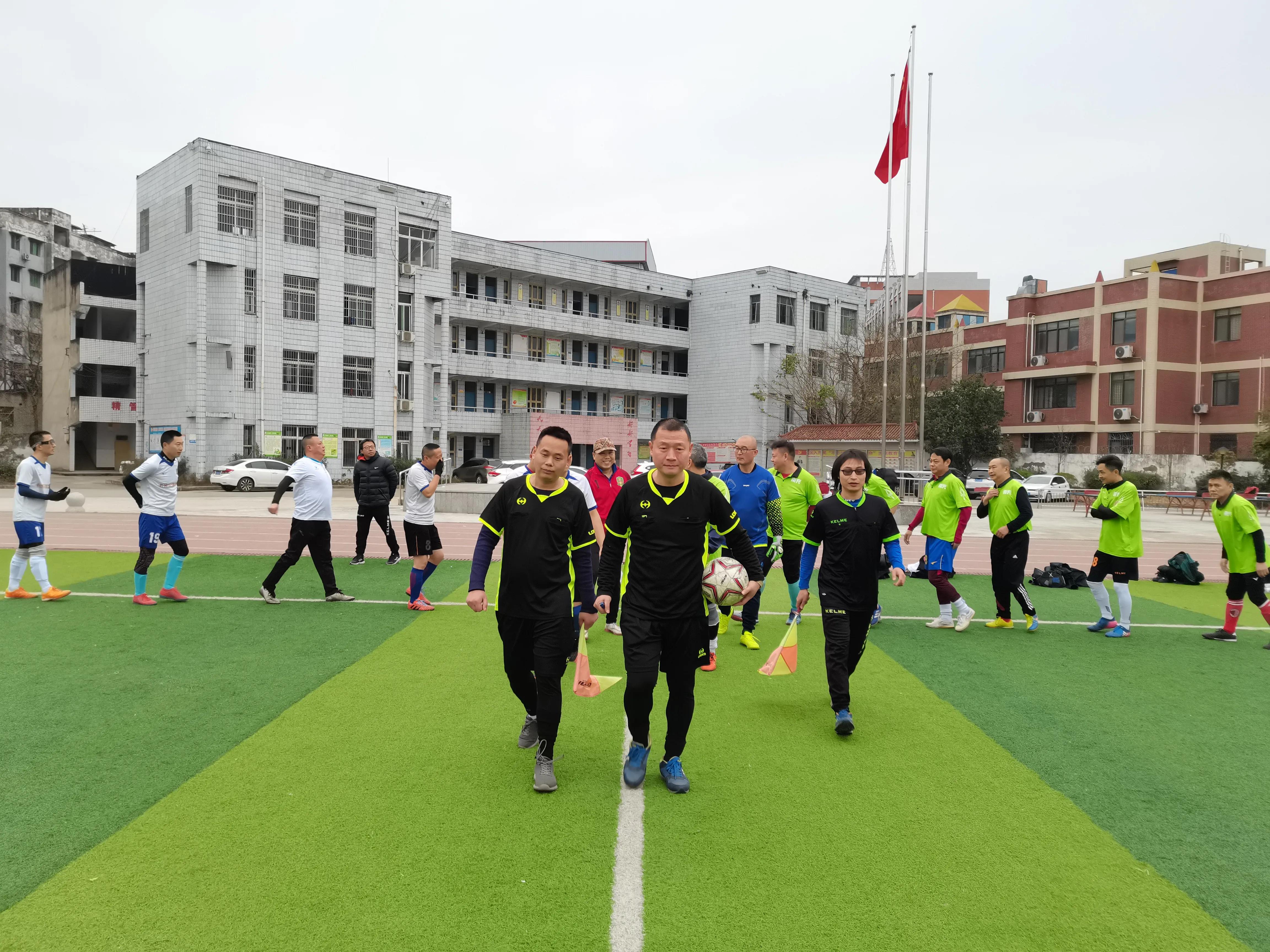 迎春杯足球比赛开幕,2021迎春杯青少年足球邀请赛