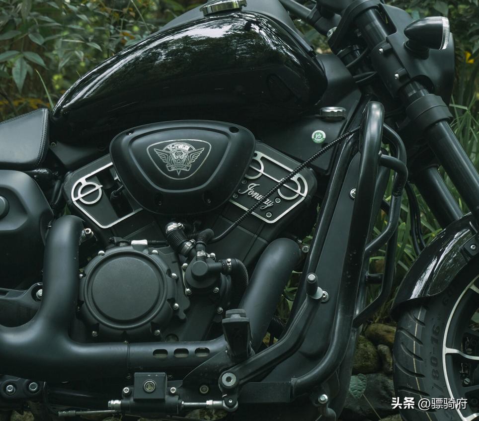 威风250巡航车,威风250美式巡航摩托车