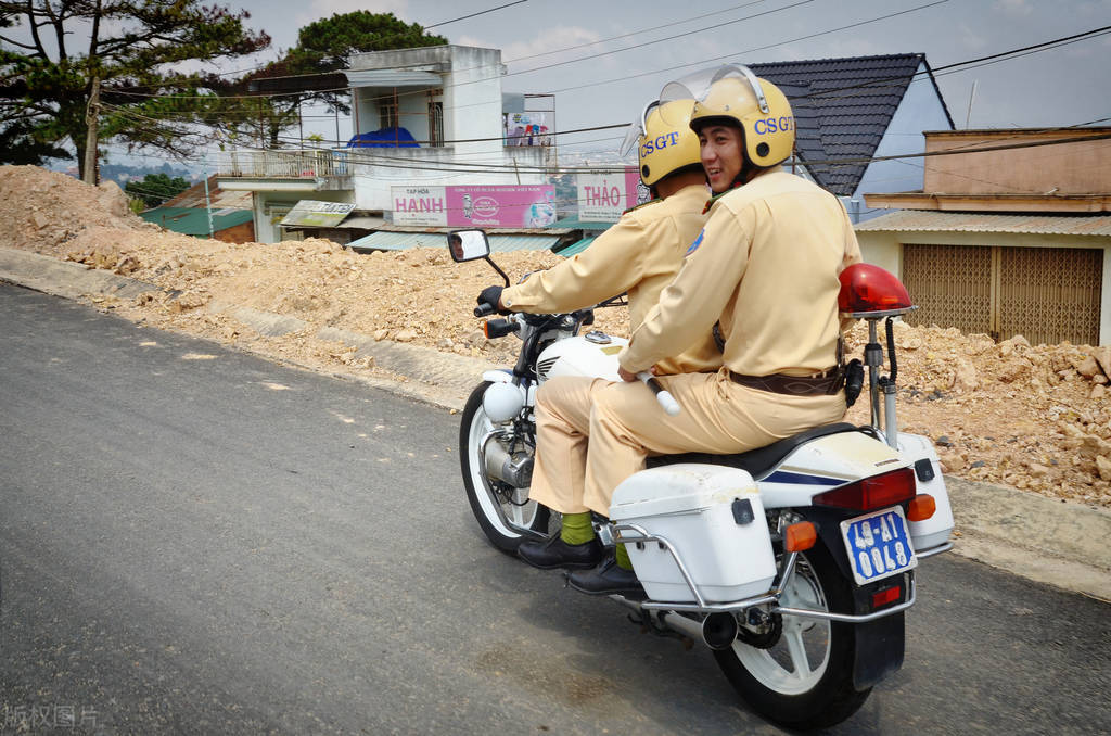 越南旅游签证最新通知,越南3月15号开放旅游签证