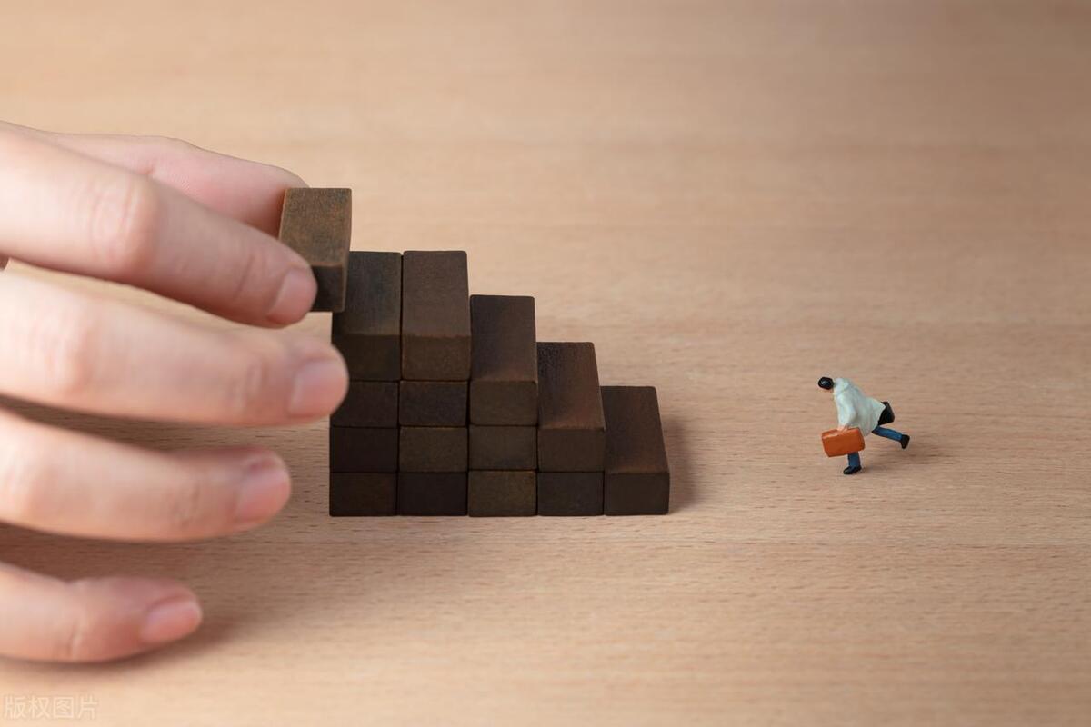 很多人说跨境电商是坑，但为什么还有那么多人在做？