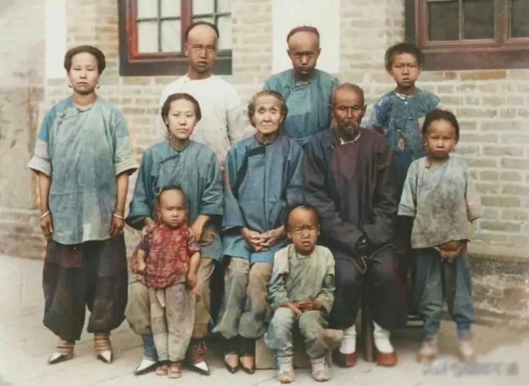 日军找“花姑娘”有多少*行暴**?老人回忆:日本兵没有一点人性2