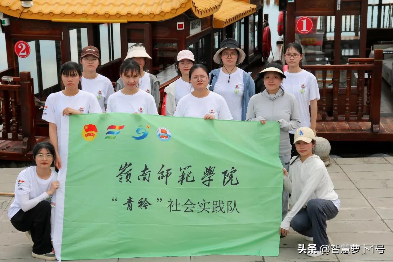 振兴美丽乡村体验别样风情,参观乡村振兴示范村建设成效