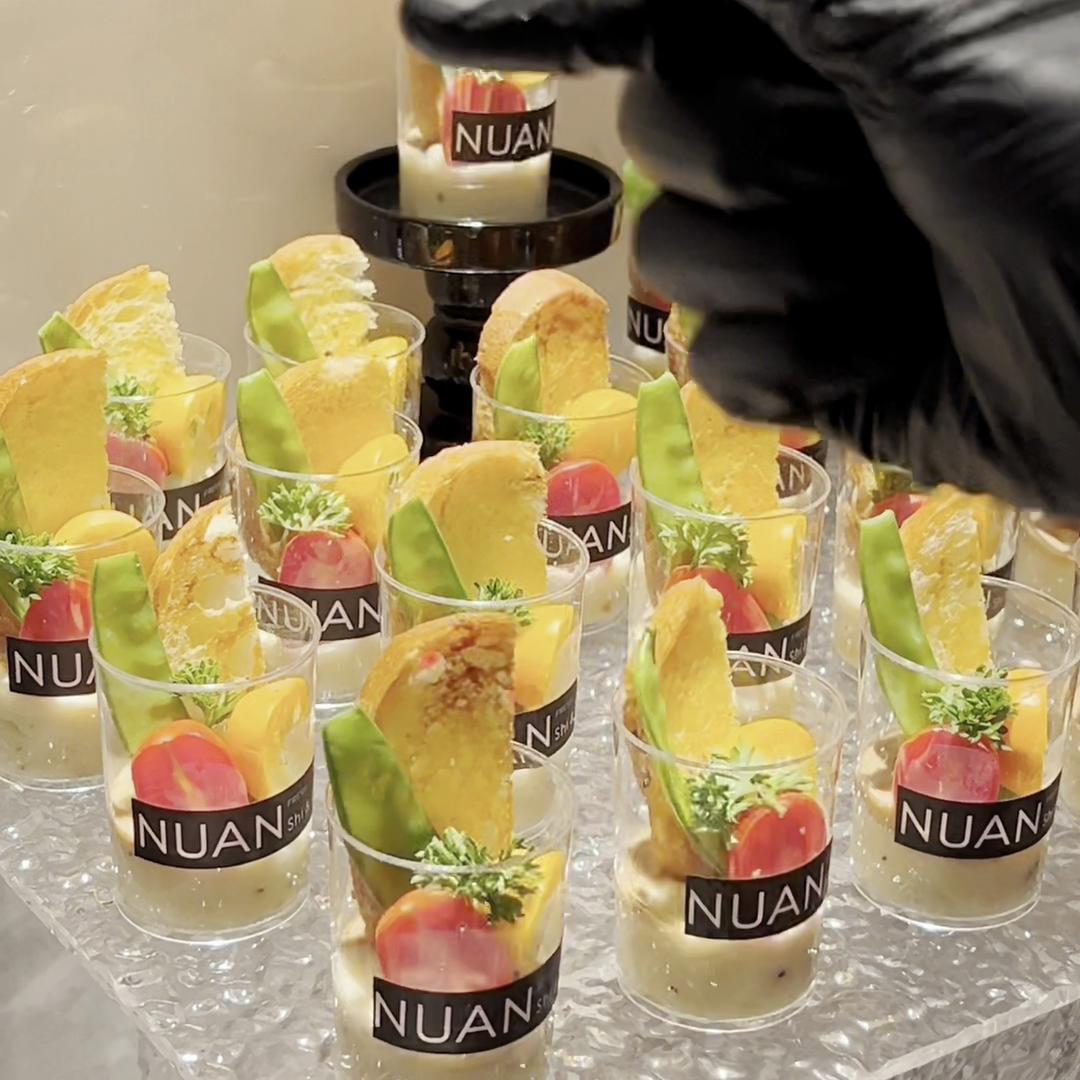 来看看10000块的茶歇摆台，视频有点长，耐心看完喔#...