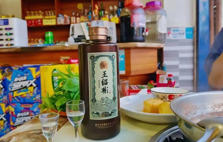 农村自酿纯粮酒喝多了为什么不好,农村散装粮食酒靠谱吗