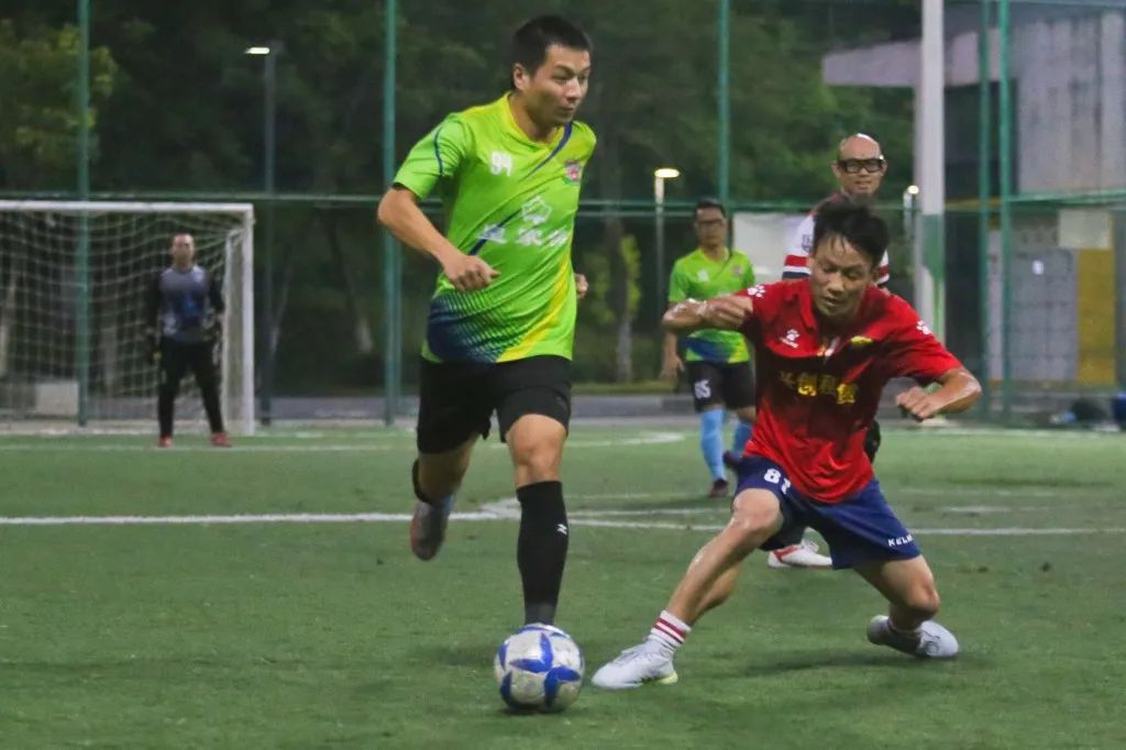 品神湾菠萝，享快乐足球！中山市第二届菠萝公益杯足球赛精彩刺激