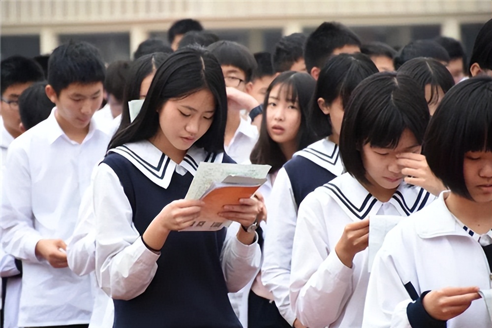 别再说学艺术特长影响孩子文化课,想让孩子学艺术应该去哪些学校