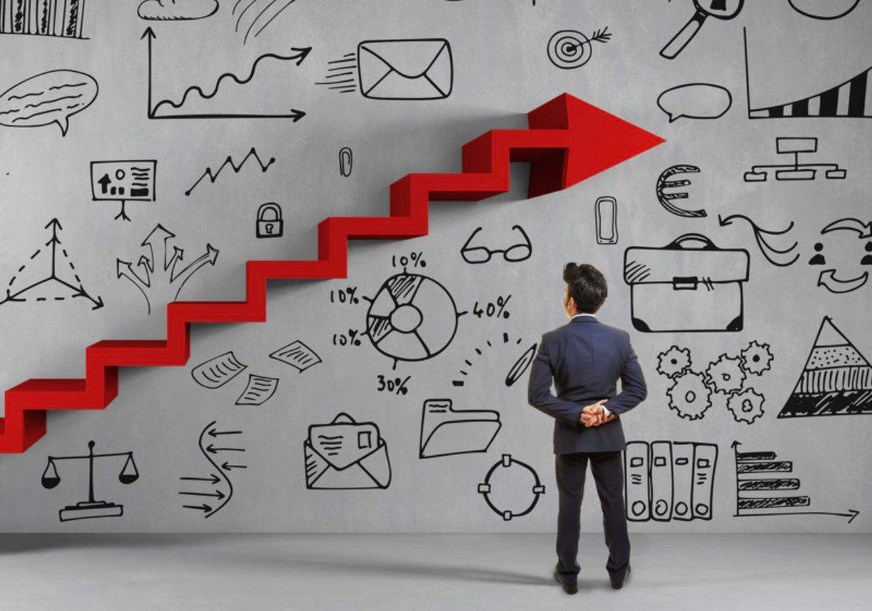 现在出国劳务一年能挣多少钱,出国劳务年薪多少