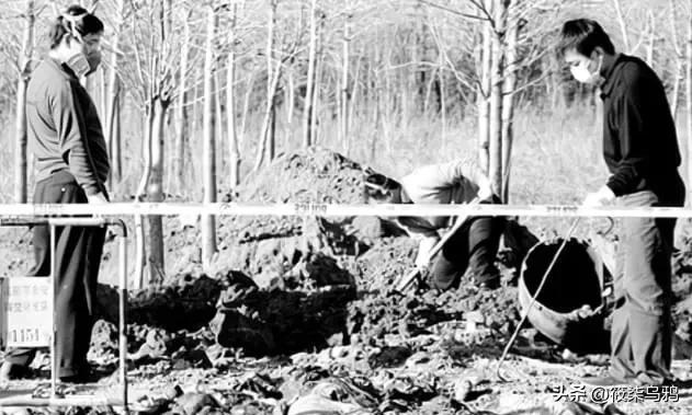 为夺钱财分尸4人，‘蛇蝎美人’马艳红