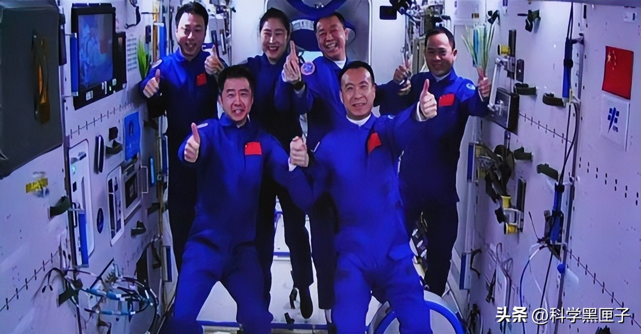 中国天宫空间站是不是长期住人,航天员住宅