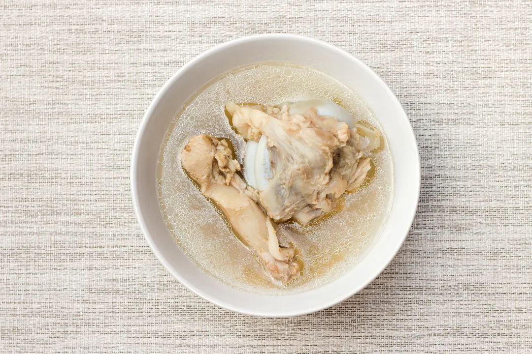 如何饮食调理更年期,更年期女人养生膳食