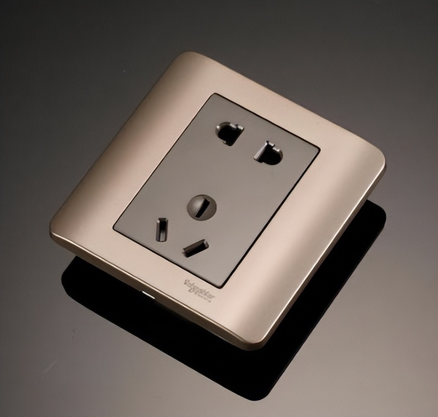 买插座需要多买几个吗,买插座有必要全部带开关吗