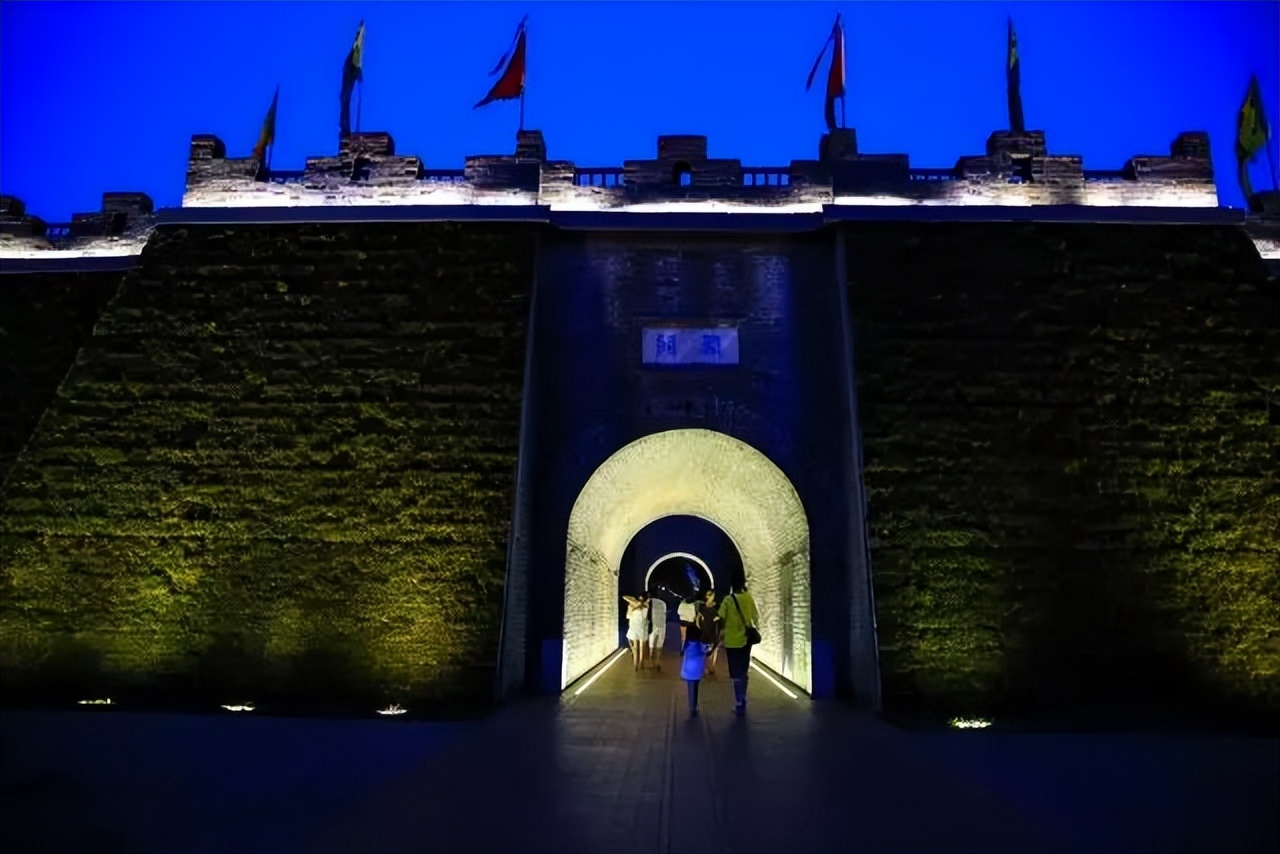 夏日“夜游”正当时，宋夹城“夜场”时段邀你一起嗨