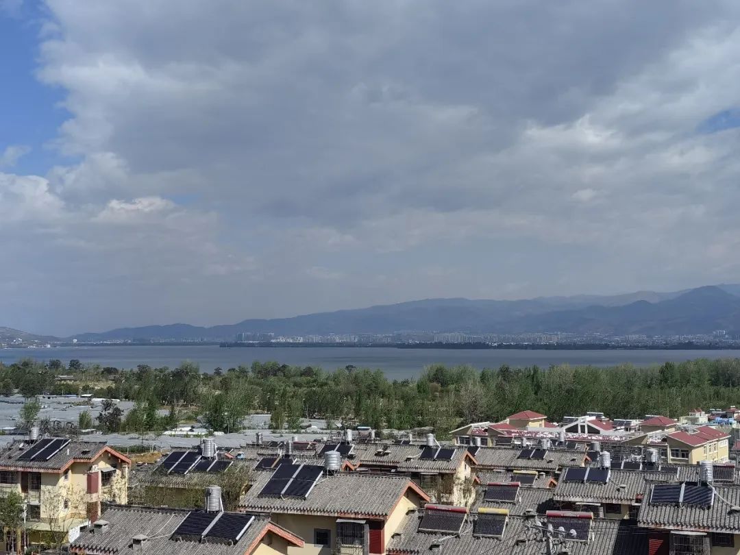 外地朋友来四川吃美食,外地朋友来四川吃苍蝇馆子