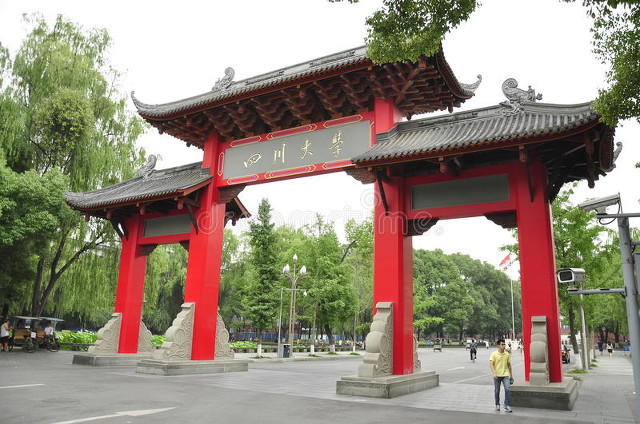 临床医学八大名校都有哪些,国内顶尖的十大医学院