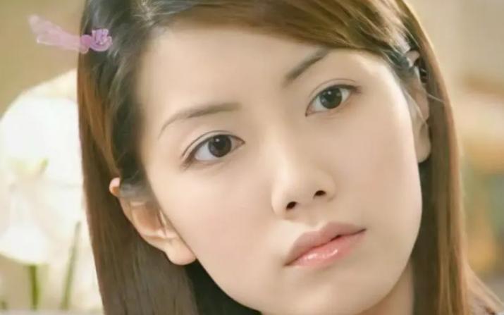 给大s戴绿帽，台湾最美“公交车”绿14名男友，如今45岁未婚无子