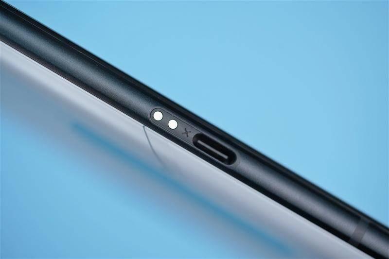 游戏手机与旗舰机买哪一款更合适,现在什么游戏手机值得入手旗舰机