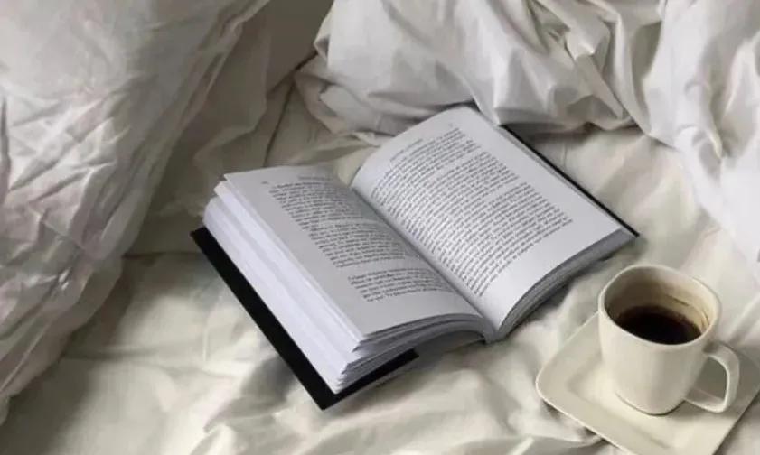 中年以后存钱与不存钱,存钱不存钱晚年生活不一样