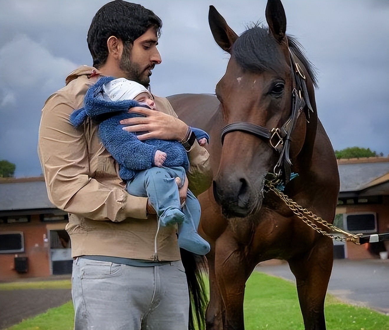 街头乞丐月入过万,街边乞讨一个月能挣多少钱