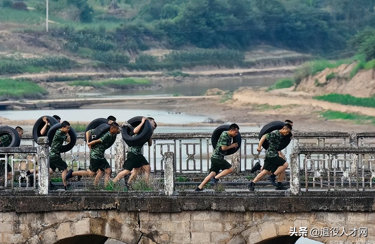 体能不好的新兵下连怎么分配,新兵练体能不好会不会退回来