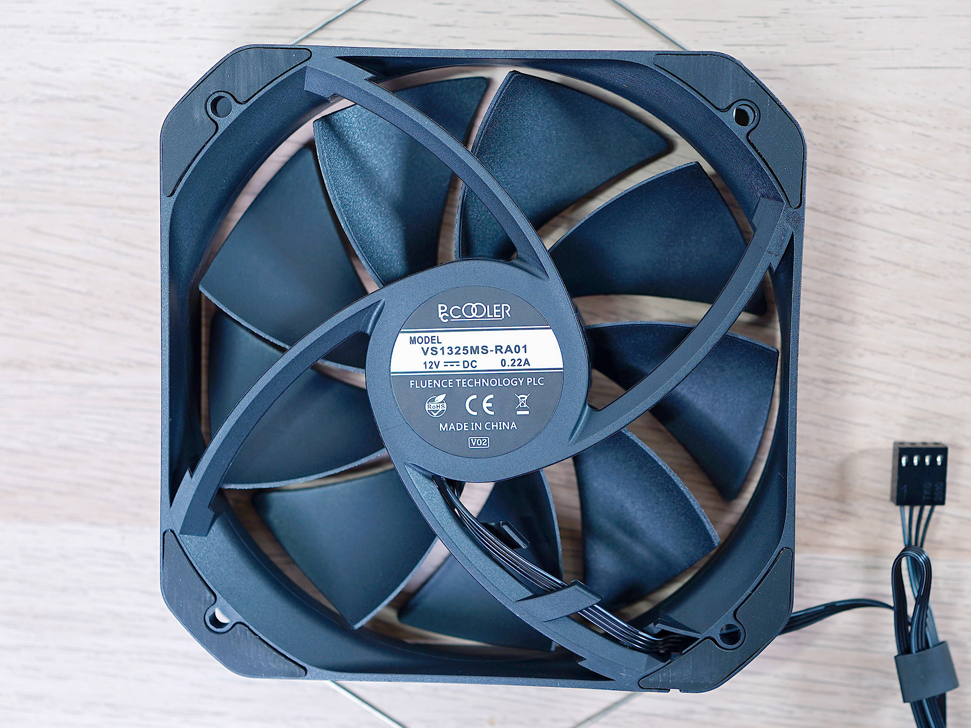 都2022年了，1080p分辨率下4GB显存够用吗？迟到的*X6R5**00XT评测