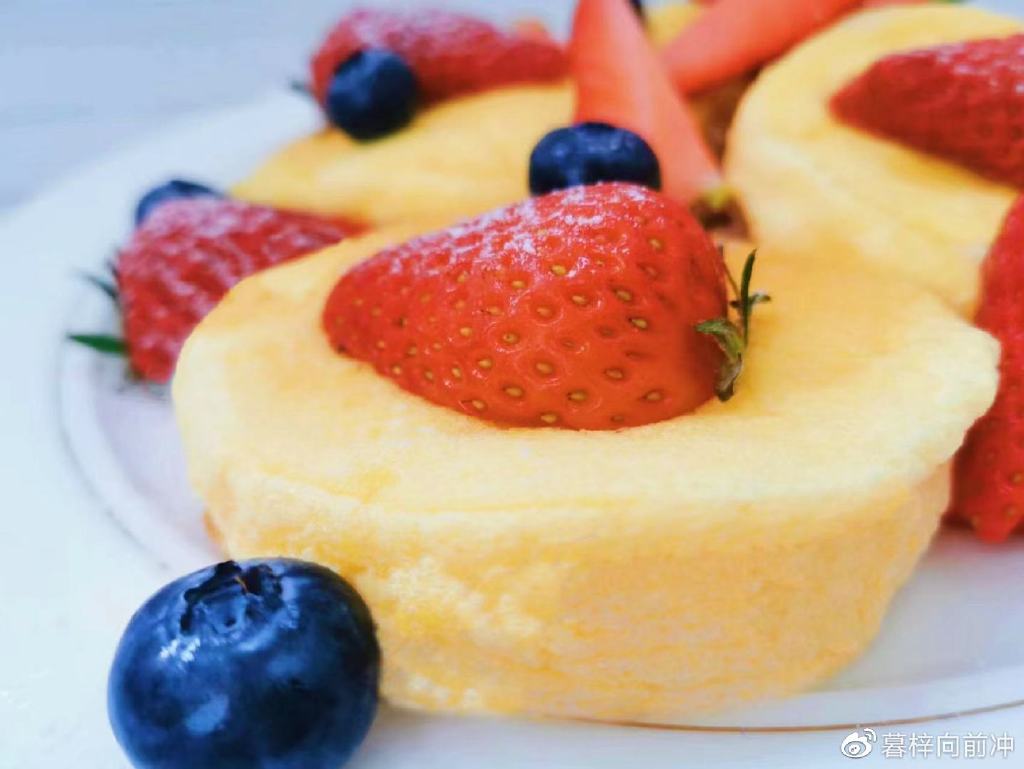 什么材质的锅不粘锅又耐用,刚买回来的锅好用又不粘锅无烟