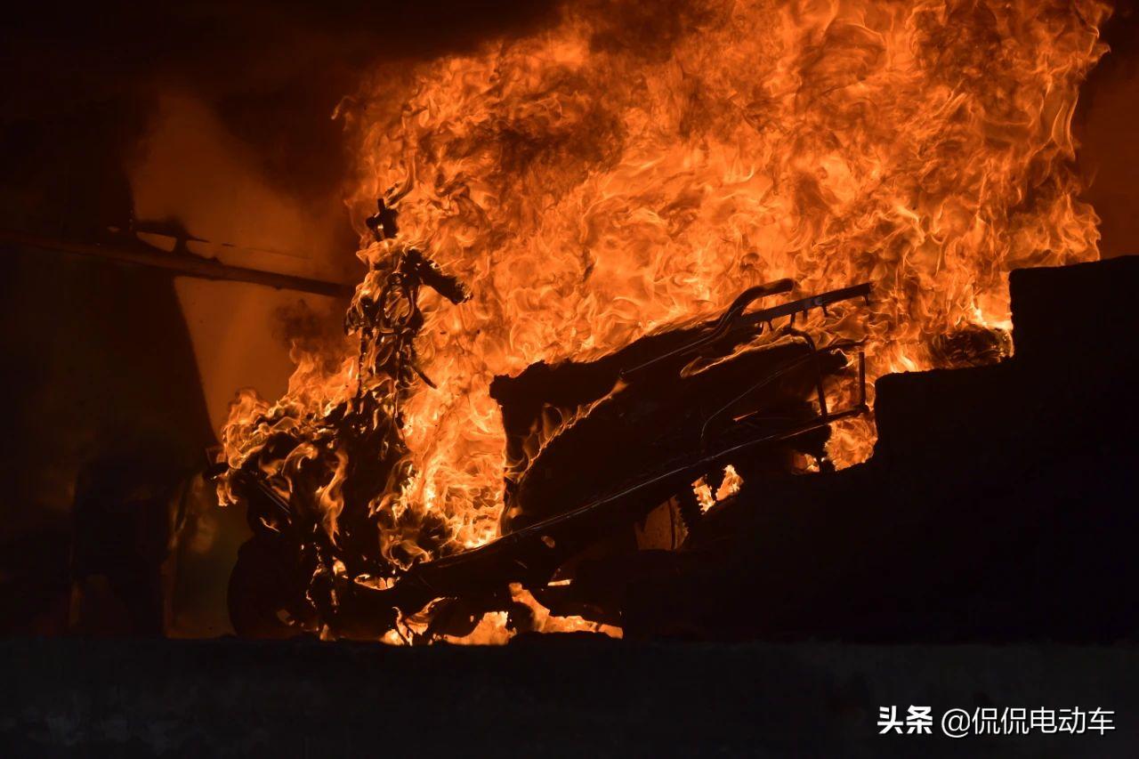 锂电车的电池寿命,锂电车不耐用