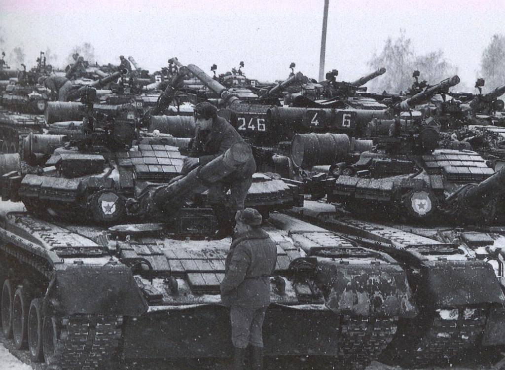 古人指出北平建都有巨大弊端，毛*东泽**也犹豫，一高人帮他下定决心