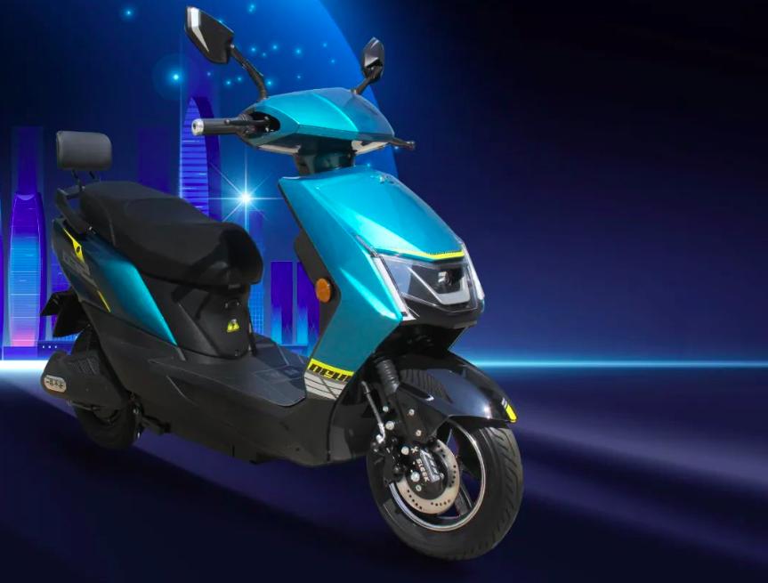 豪华顶级电摩最新款,续航400公里新纯电摩