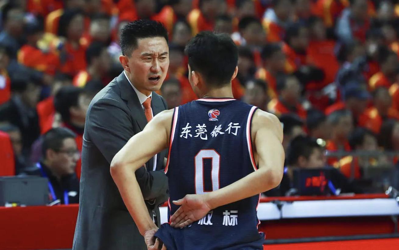 cba最新交易签约消息,cba最新消息辽宁男篮