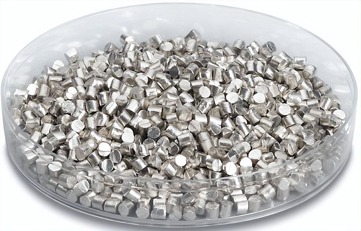 比黄金稀有40倍的金属,全球储量前十的金属