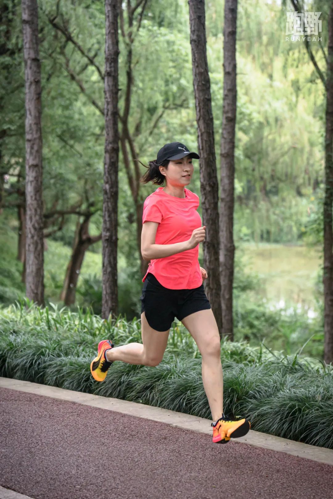 马拉松装备已备齐备战中,马拉松装备跑鞋