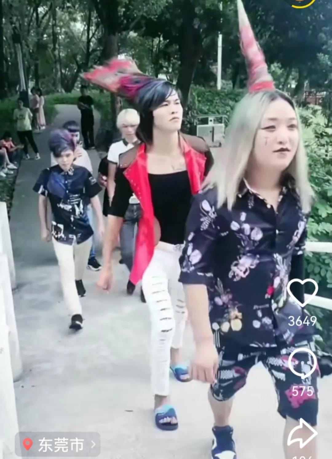 2022年的杀马特,2022年的杀马特和2009年的杀马特