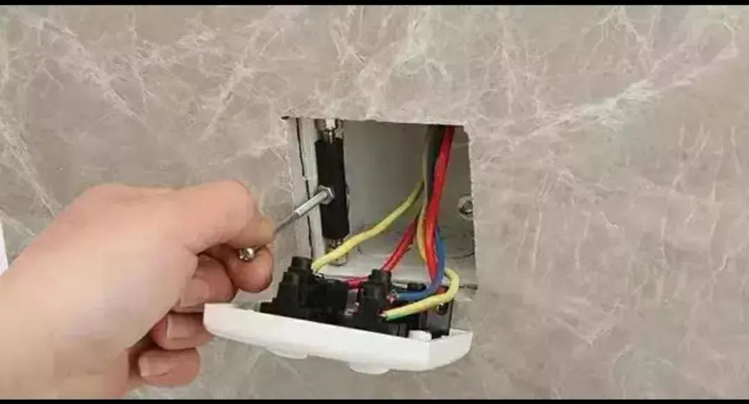 开关插座原理讲解视频,开关插座预留工艺