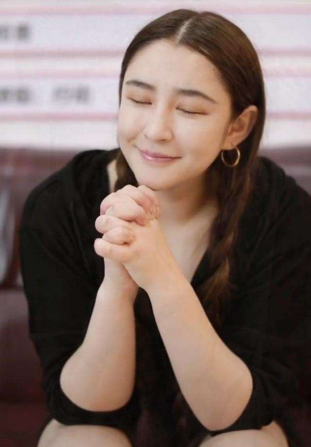 看上去不胖的女明星其实非常胖,盘点胖到离谱的女明星